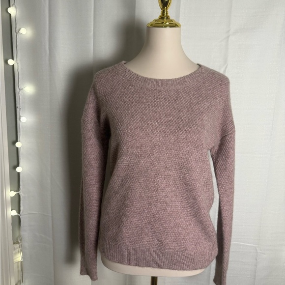 Banana Republic Pink Crew Neck Fine Italian Yarn - Picture 1 of 5